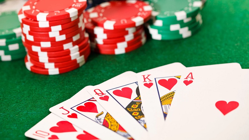 Trình tự một ván bài Poker hoàn chỉnh